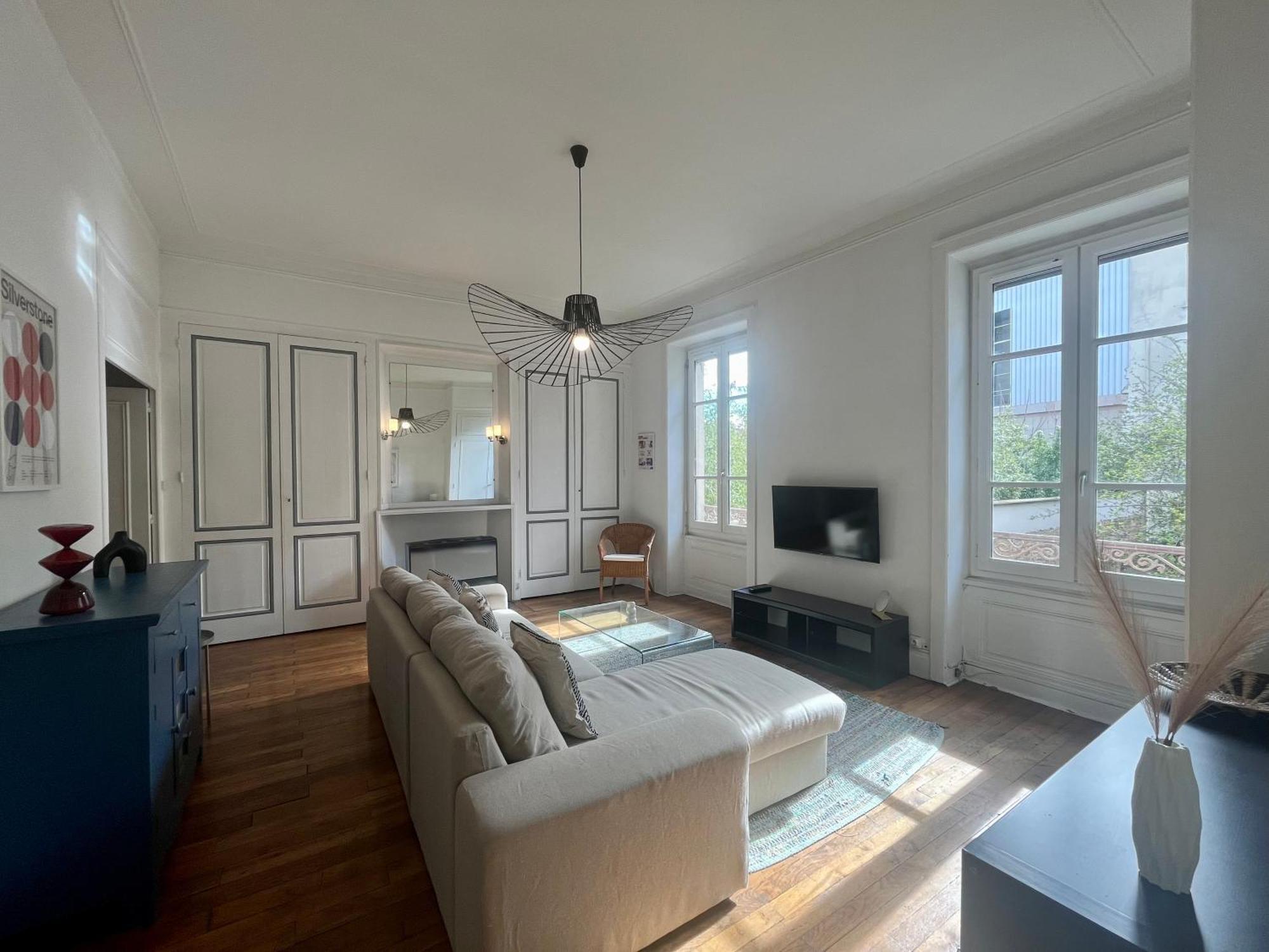 Suite Lavany Lyon Ngoại thất bức ảnh