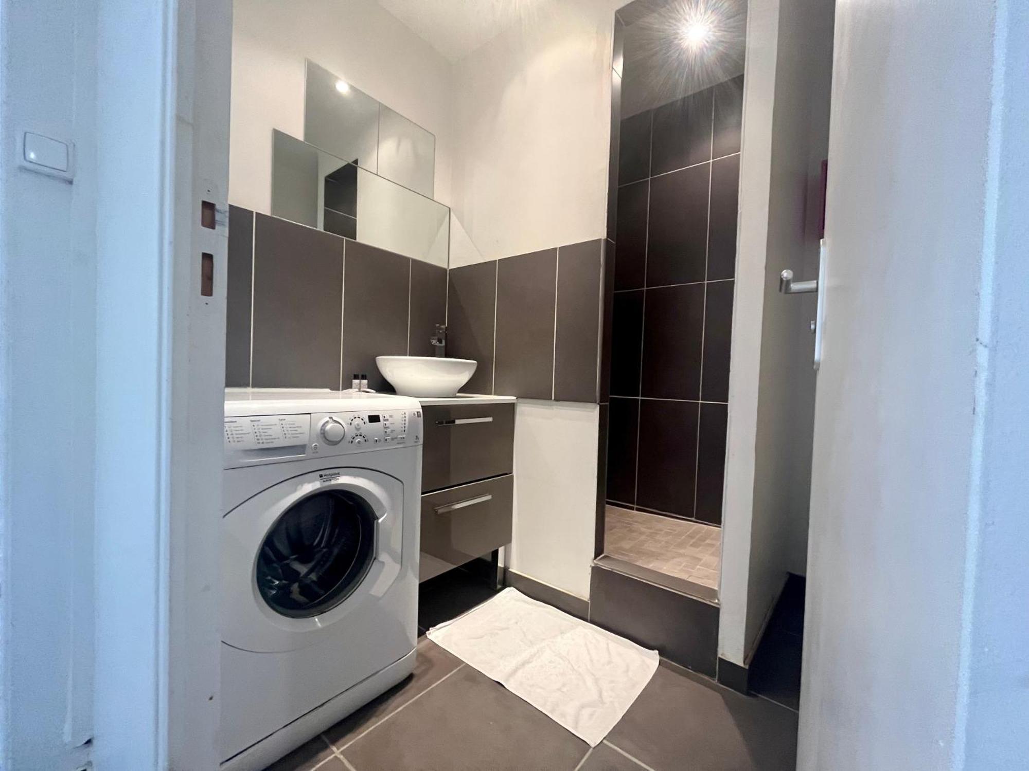 Suite Lavany Lyon Ngoại thất bức ảnh